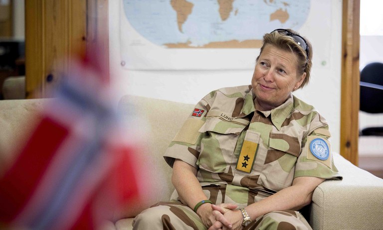 Kristin Lund: Det finns ingen genväg till jämställdhet inom försvaret Kristin Lund: Det finns ingen genväg till jämställdhet inom försvaret