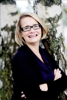 Pia Kinhult glad