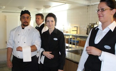 Kokk- og servitørlærlinger Utdanning Nord Kokk- og servitørlærlinger Utdanning Nord