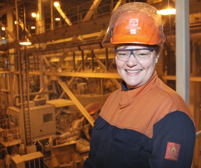 Janne Sigurðsson i fabriken större utsnitt Janne Sigurðsson i fabriken större utsnitt