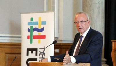 Jörn Neergaard Larsen Jörn Neergaard Larsen