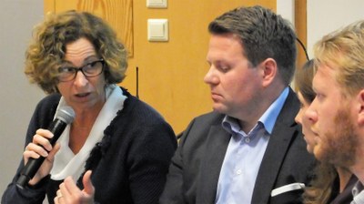 Christl Kvam på HIOA