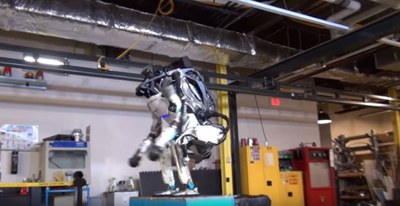 Robot saltomortal