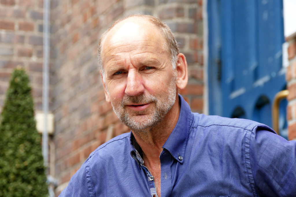 Jon Erik Dølvik