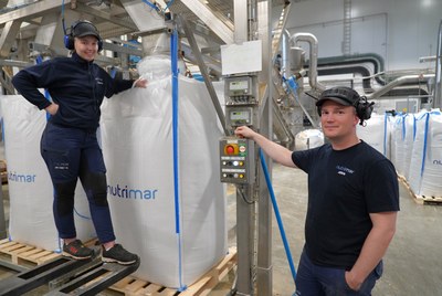 Arbeidere på Nutrimar, Henriette Titlestad og Jørn Hilstad 