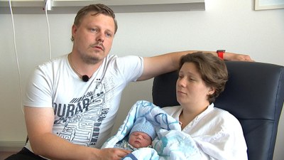 Simon Larsen med barn